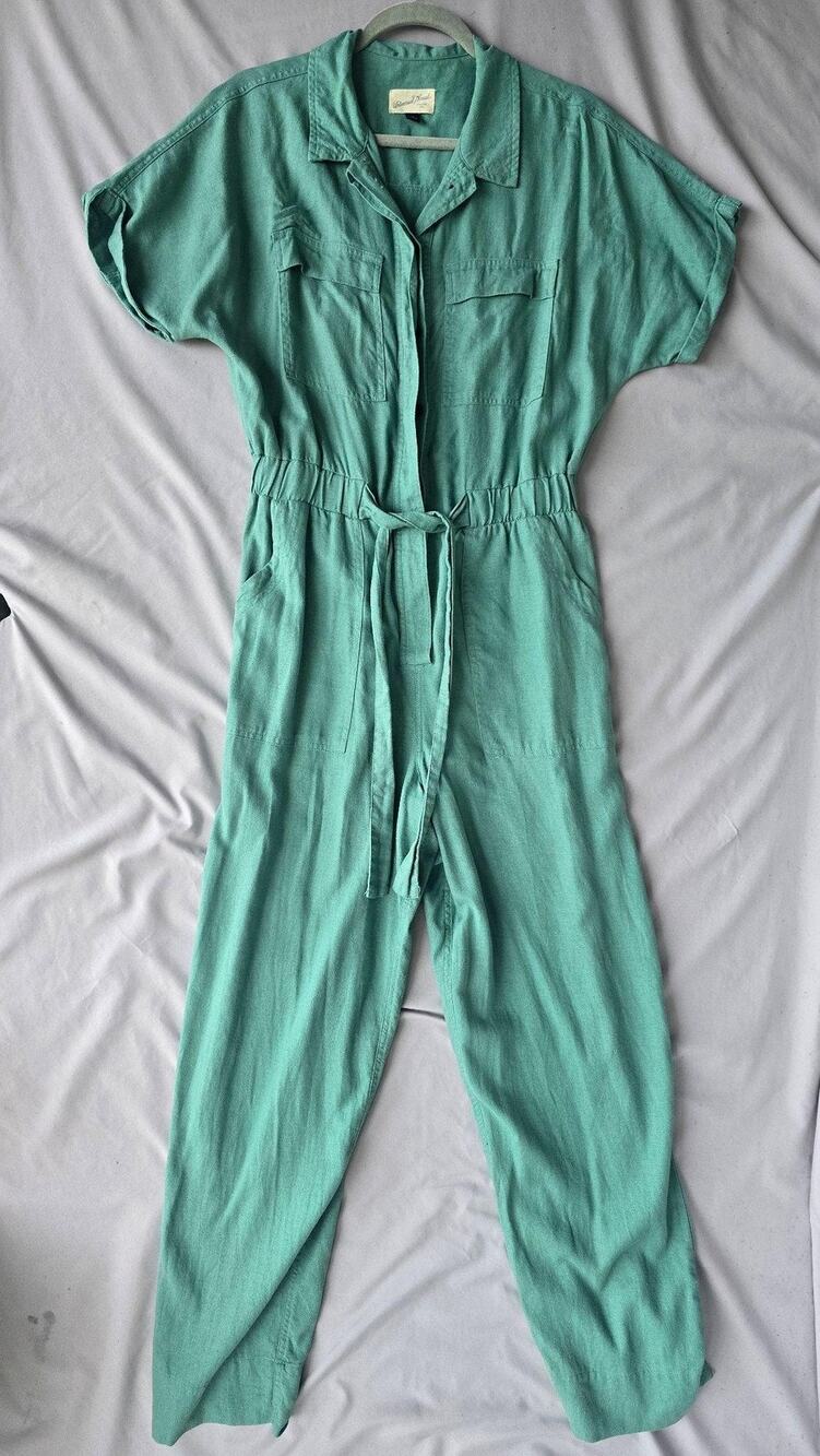 Universal Thread Jumpsuit Womens 6 Green Linen Collared Button Front Tie Waist
